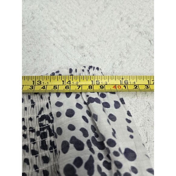 White/Navy Patten Flowy Blouse 2X with wide ruffle sleeves, unique, lightwgt - Picture 4 of 7